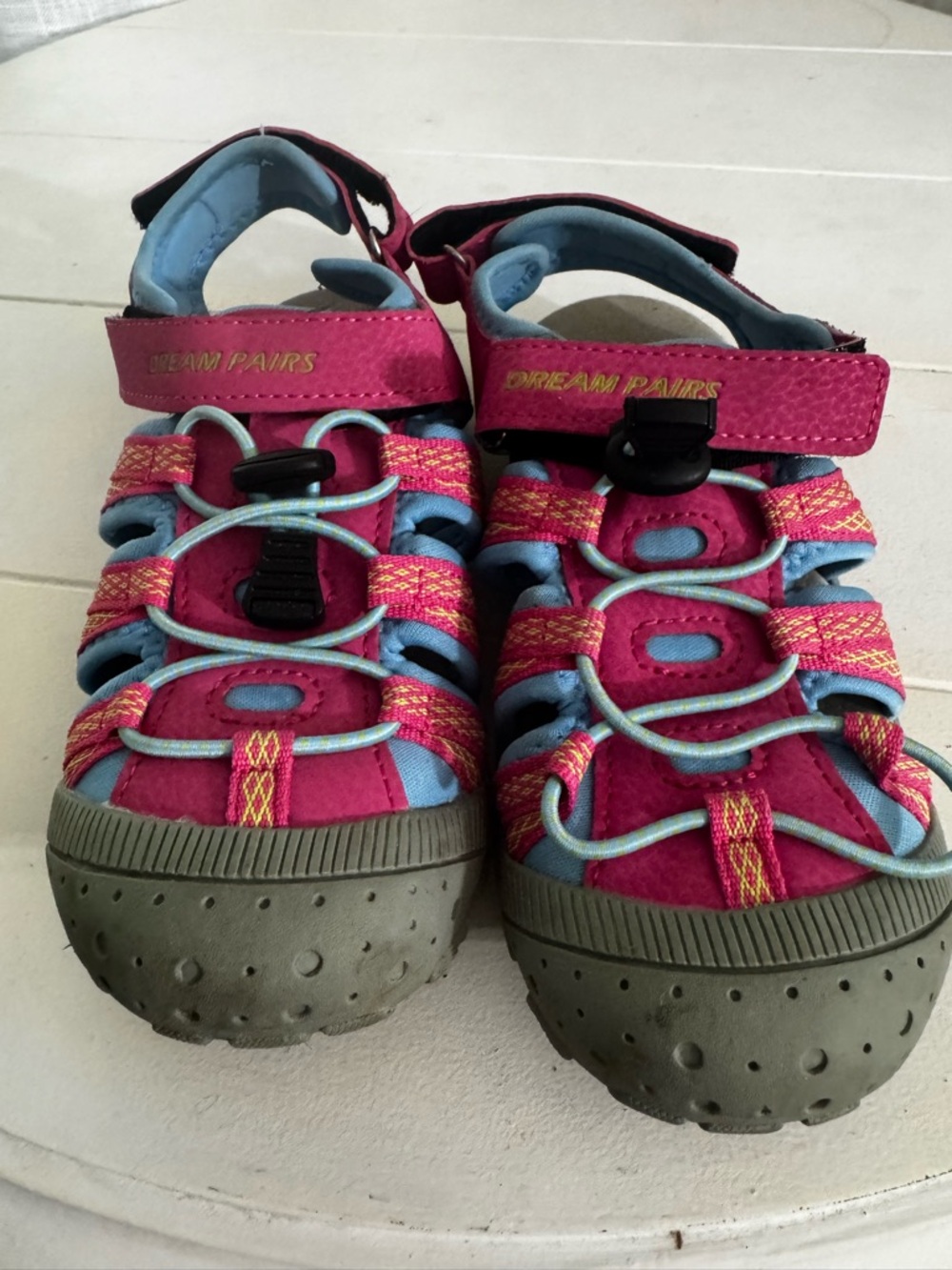 Dream Pairs Kids Hot Pink and Light Blue Closed-Toe Sport Sandals